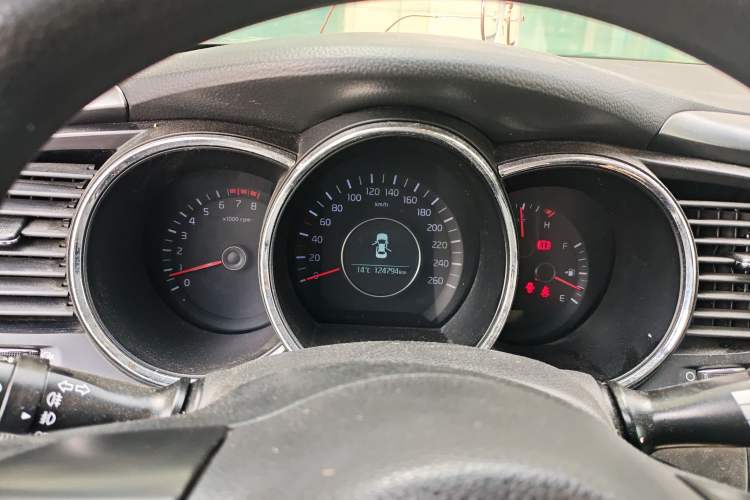 Used Kia K5 2014 2.0L Manual GL