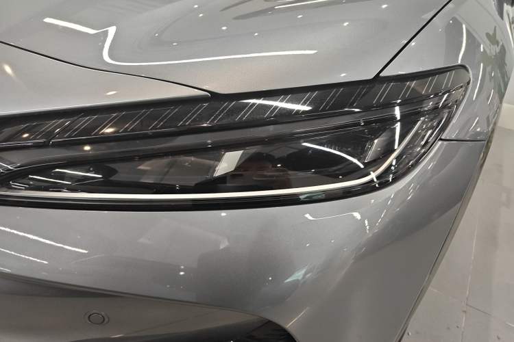 Used BYD Song L EV 2025 Intelligent Driving Version 662 km LiDAR Excellence Edition