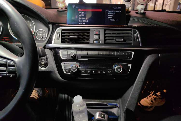 Used BMW 3 Series 2019 320Li Fashion Model
