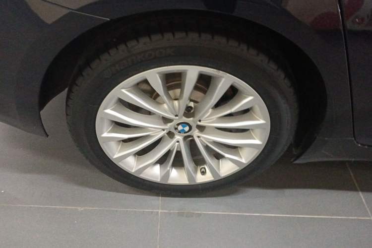 Used BMW 5 Series 2021 525Li Luxury Package
