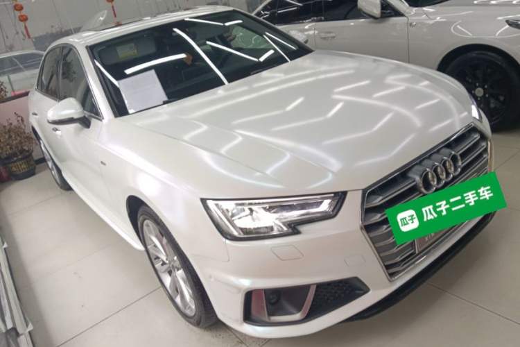 Used Audi A4L 2019 40 TFSI Fashion Version China V