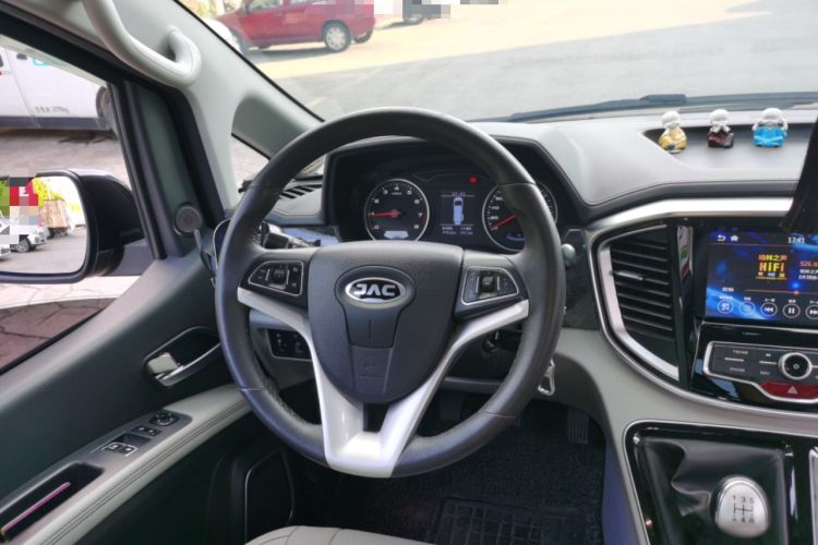 Used JAC Refine M4 2016 2.0L Manual Luxury Smart Version Steering Wheel
