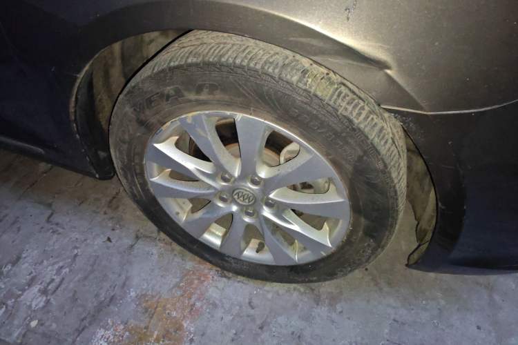 Used Buick LaCrosse 2013 2.4L SIDI Leading Comfort Version
