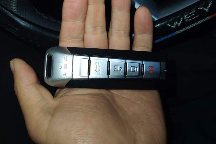 Used Wey VV5 2019 Upgraded Model 2.0T Two-Wheel Drive Ultra-Luxury Version China VI Standard