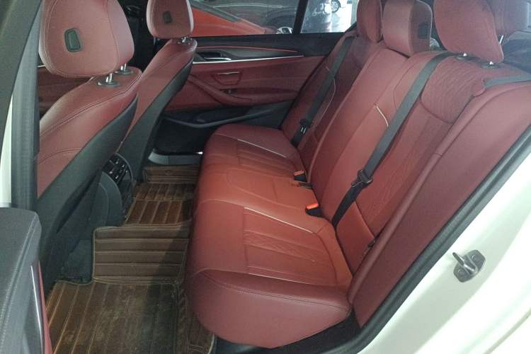 Used BMW 5 Series 2022 Second Facelift 530Li Leading Edition M Sport Package