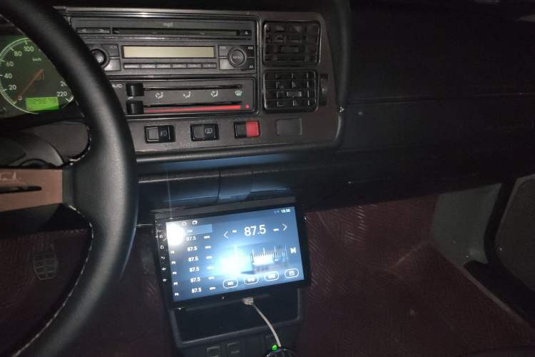 Used Volkswagen Santana Classic 2007 1.8L Jingchang Model
