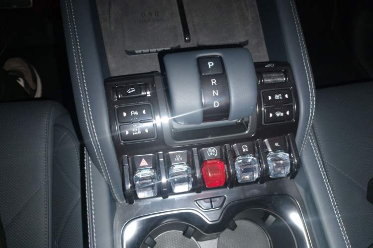 Used Formula Leopard 5 2025 TianShen Intelligent Driving Ultra Edition Gear Lever