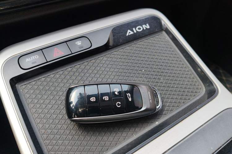 Used AION Y 2022 70 Intelligent Edition Lithium Iron Phosphate Interior 1