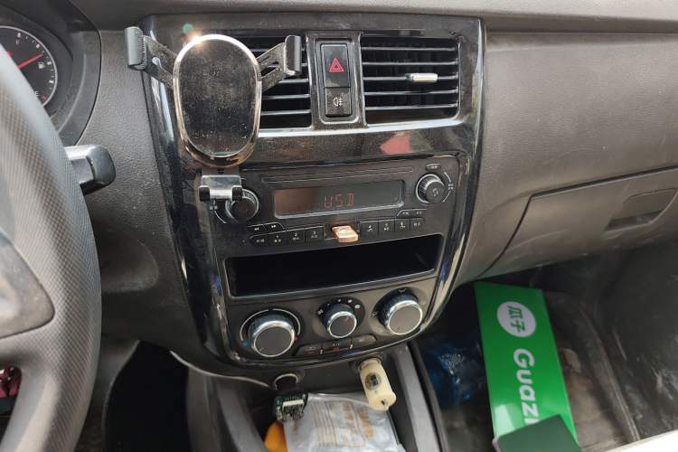 Used Wuling Rongguang V 2016 1.5L Standard Version
