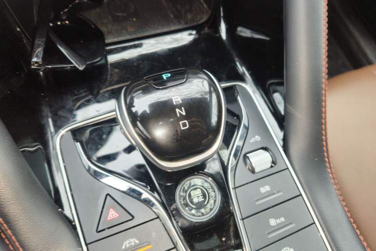 Used BYD Song PLUS 2020 1.5T Automatic Flagship Edition Gear Lever