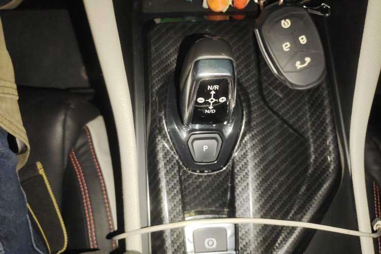 Used Lynk & Co 02 2018 1.5T DCT Two-Wheel Drive Zhaoban China V Standard Gear Lever