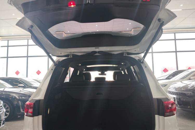 Used Mercedes-Benz GLB 2020 GLB 200 Dynamic Edition Trunk