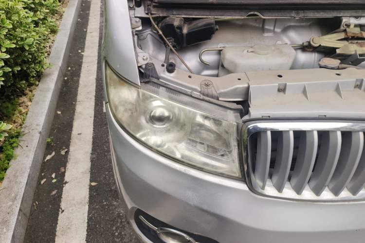 Used Jinbei T3 2015 1.3L Double-Cab Standard Version DLCG12 Right Front Headlight