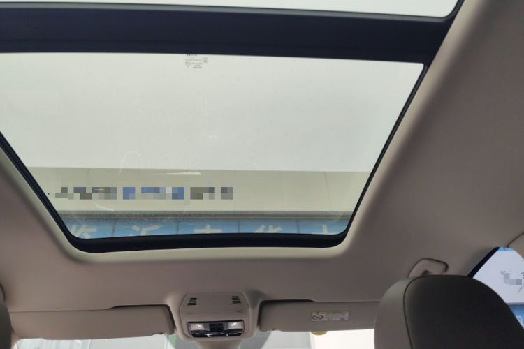 Used Volkswagen Viloran 2024 380TSI Premium Edition
