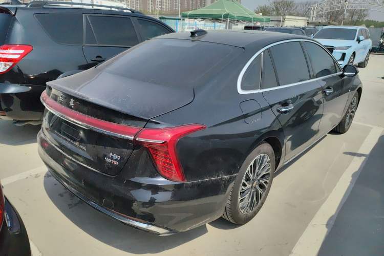 Used Hongqi H5 2024 2.0T Automatic Smart Connect Flagship Edition Rear Right 45 Deg