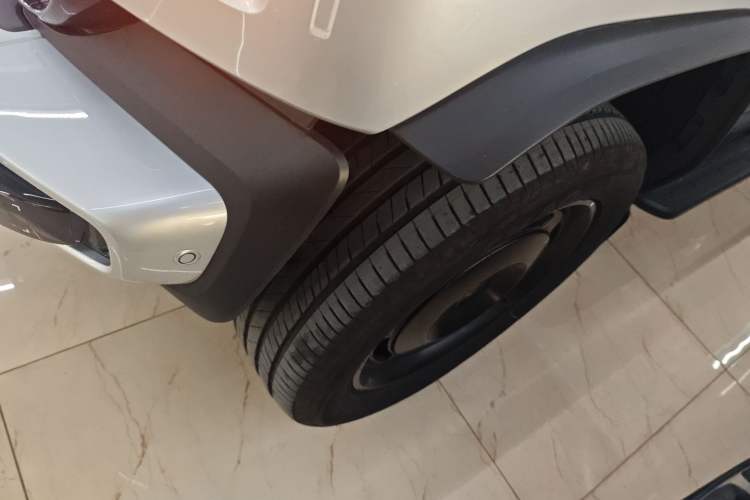 Used iCAR V23 2025 401 Two-Wheel Drive Intelligent Driving Version