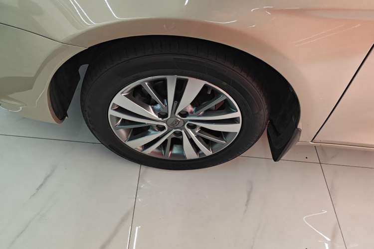 Used Geely Auto Emgrand 2018 1.5L CVT Upward Connect Edition
