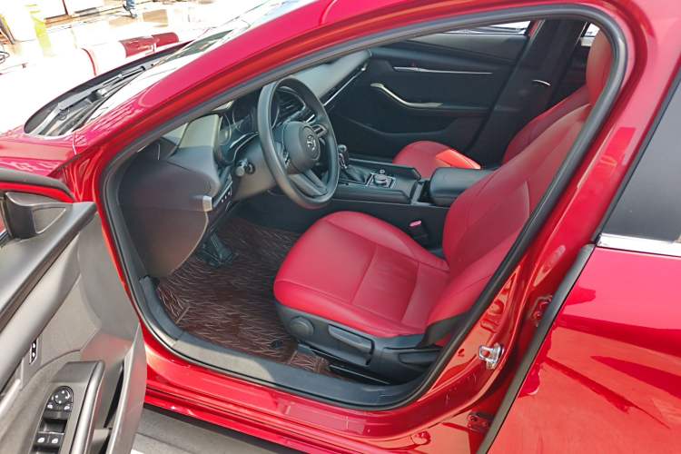 Used Mazda Mazda 3 Axela 2020 1.5L Automatic ZhiMei Edition
