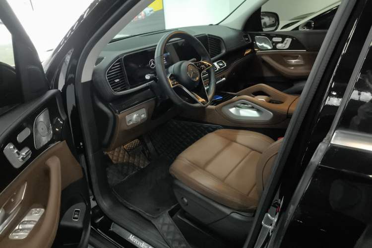 Used Mercedes-Benz GLE 2024 GLE 350 4MATIC Stylish Model
