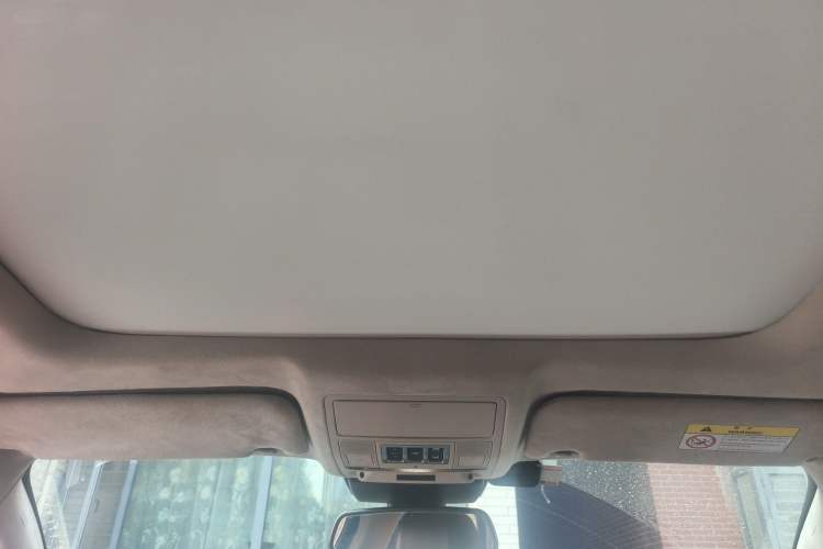 Used Jaguar XFL 2020 XFL 2.0T P250 Four-Wheel Drive Luxury Edition Headliner