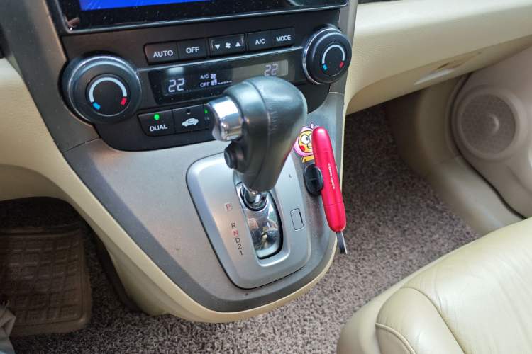 Used Honda CR-V 2007 2.4L automatic four-wheel drive luxury edition Gear Lever