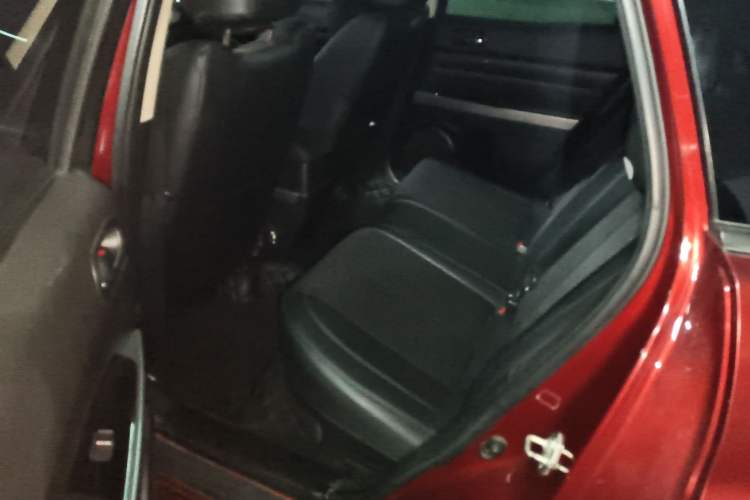 Used Mazda CX-7 2011 2.5L Luxury Edition
