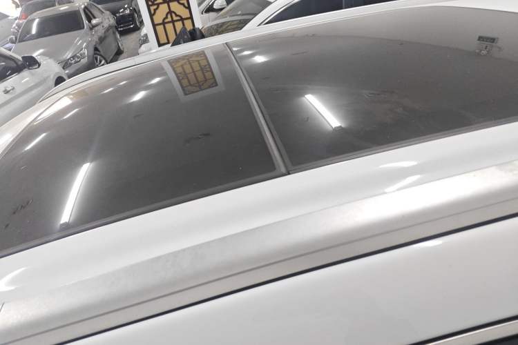 Used Geely Auto Emgrand X7 Sport 2018 1.8TD Automatic Two-Wheel Drive Smart Connect 4G Internet Edition Roof