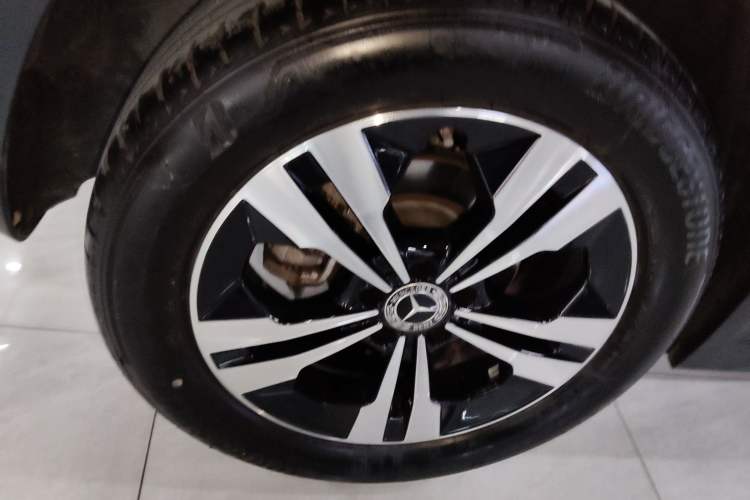 Used Mercedes-Benz GLA 2022 Facelifted GLA 200 Right Rear Wheel Hub