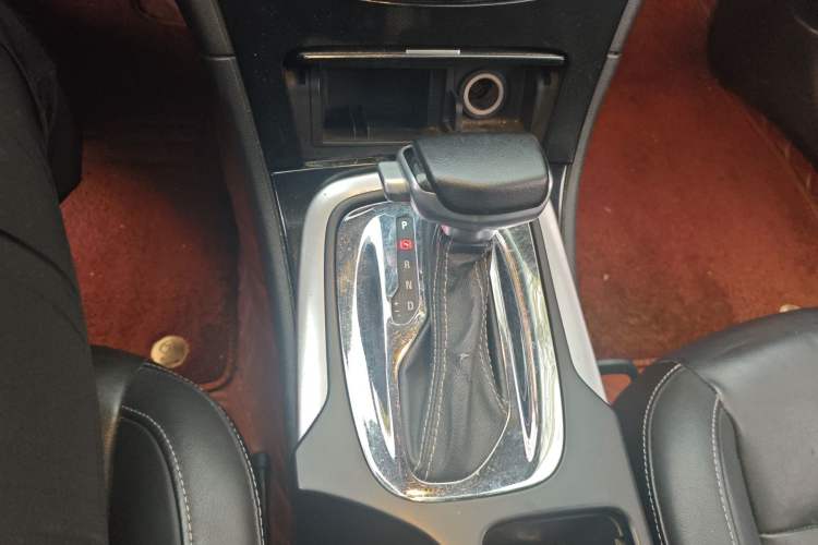 Used Buick Regal 2014 1.6T Fashionable Tech Edition
