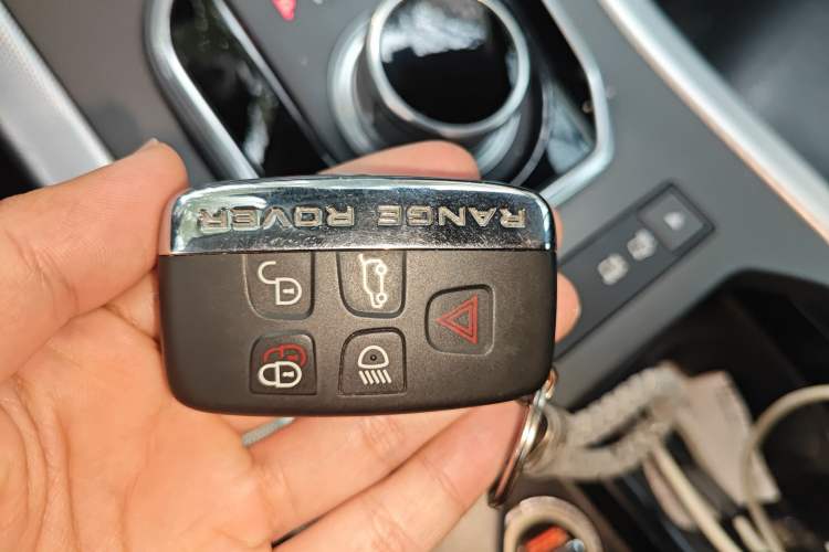 Used Land Rover Range Rover Evoque 2014 2.0T 5-Door Ignite Edition