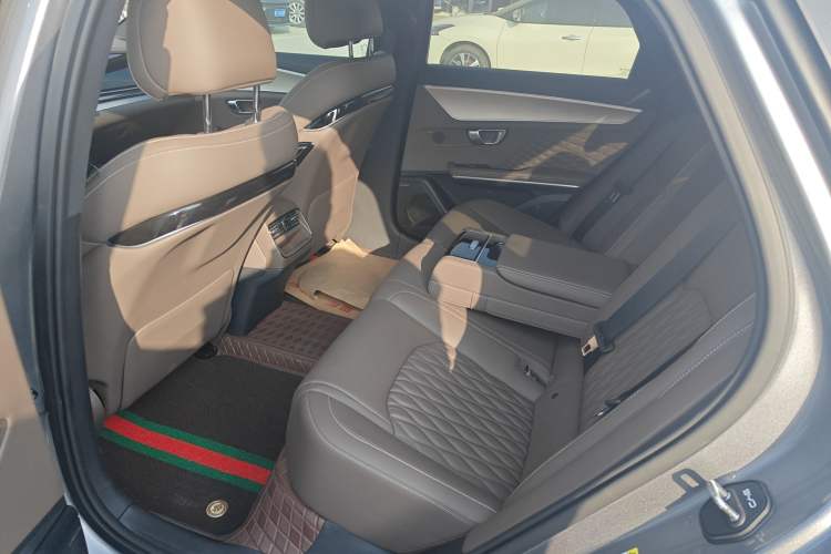 Used BYD Han 2023 DM-i Champion Edition 121KM Prestige Model
