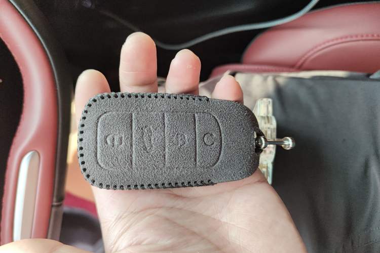 Used EXEED Stellar 2023 400T Four-Wheel Drive Deluxe Edition Vehicle Key