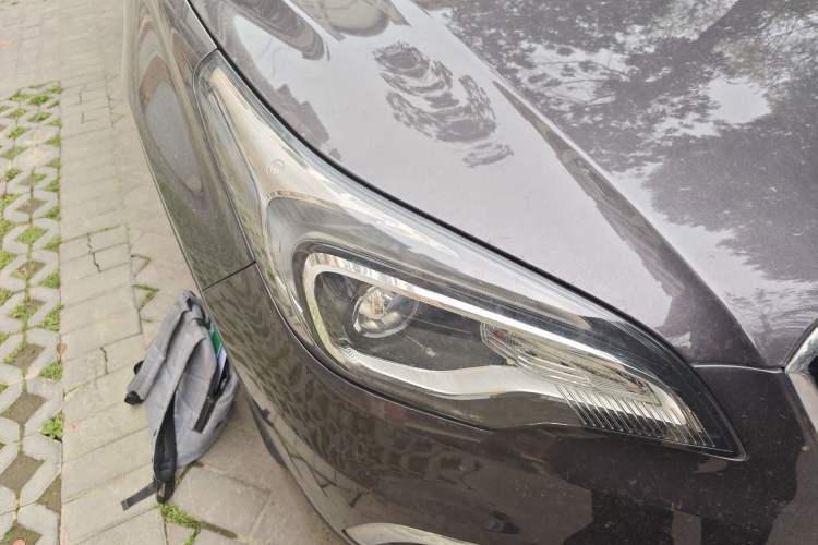 Used Buick Envision 2016 20T Two-Wheel-Drive Elite Model Right Front Headlight