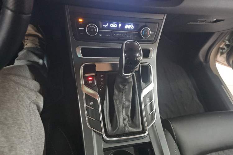 Used Geely Auto Emgrand 2018 1.5L CVT Upward Connect Edition