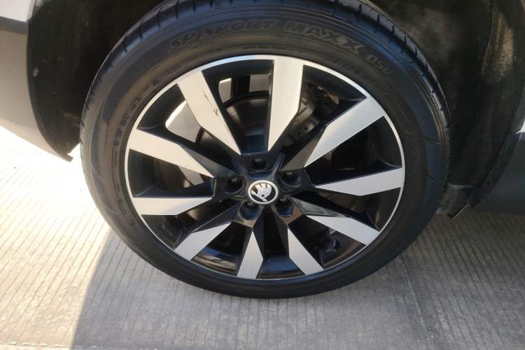 Used Skoda Karoq 2021 TSI280 Luxury Edition
