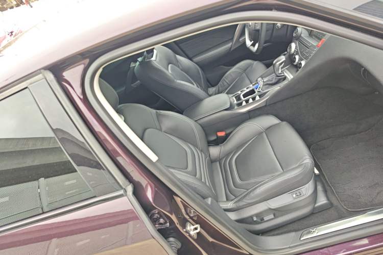 Used DS 5 2014 1.6T Luxury Edition THP200
