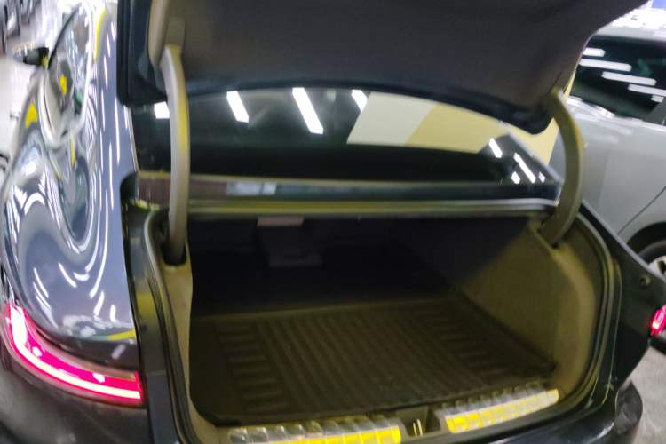 Used Nio ET7 2022 100kWh First Edition Trunk