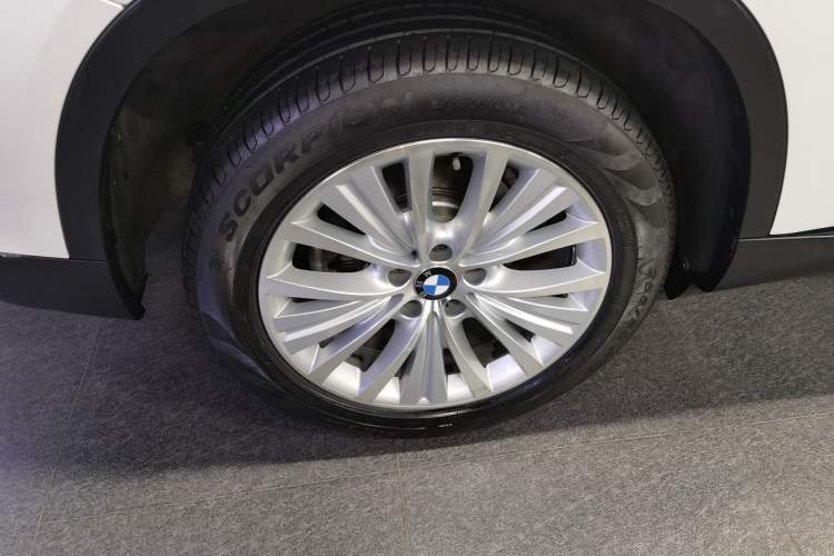 Used BMW X5 2014 xDrive35i Leading Model