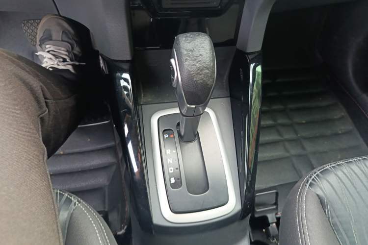 Used Ford EcoSport 2013 1.5L Automatic Prestige Model Gear Lever