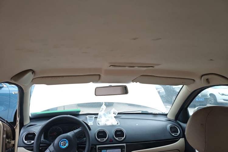 Used Volkswagen Lavida 2011 1.6L Automatic PinYou Edition Headliner