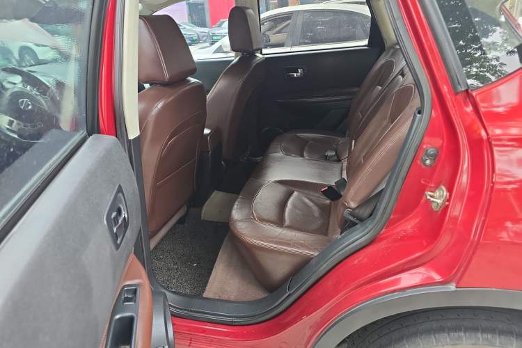 Used Nissan Qashqai 2013 2.0 XV X-Treme CVT 2WD
