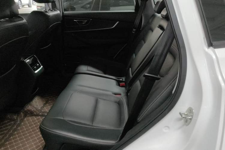 Used Chery Tiggo 8 2020 1.5 TCI Automatic Exclusive Edition 5 Seats Left Rear Seat