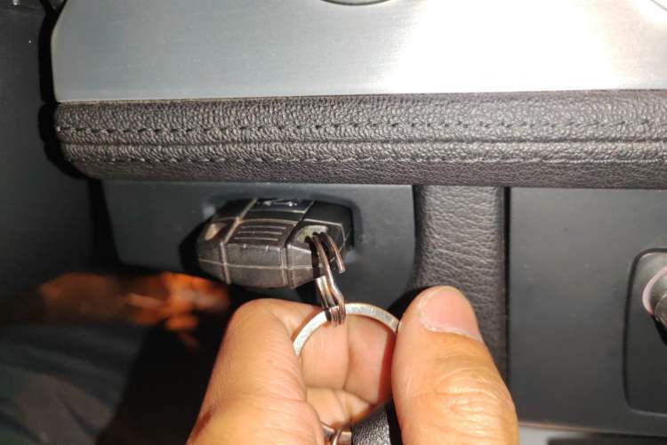 Used BMW Z4 2013 sDrive20i Leading Model