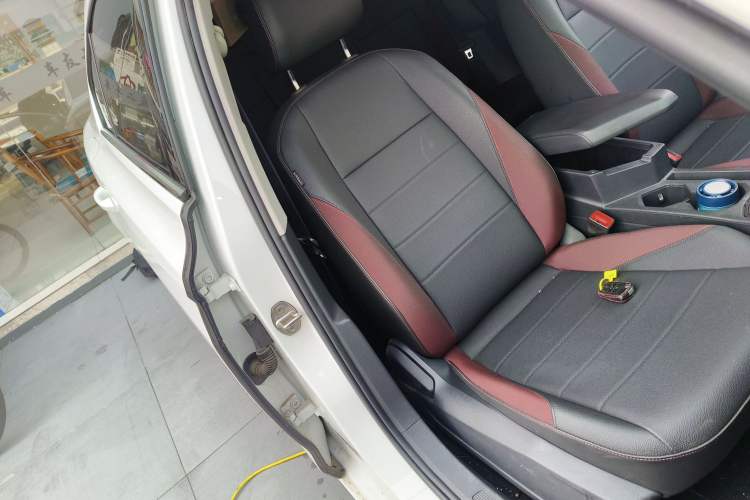 Used Volkswagen Bora 2020 1.5L Automatic Elite Version Right Front Seat