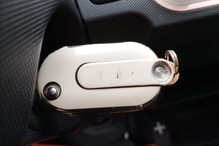 Used Wuling Hongguang MINIEV 2022 Macaron Premium Model – Lithium Iron Phosphate