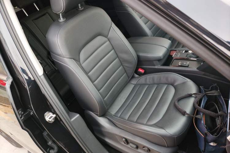 Used Volkswagen Teramont 2019 330TSI Two-Wheel-Drive Luxury Edition China V Standard
