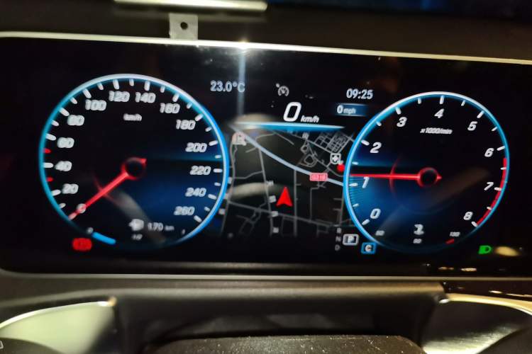 Used Mercedes-Benz GLB 2020 Updated GLB 200 Dynamic Edition Instrument Cluster