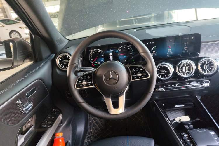 Used Mercedes-Benz EQB 2022 EQB 260