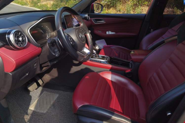 Used MG HS 2019 30T Automatic 2WD Trophy Enhanced Version China VI Standard