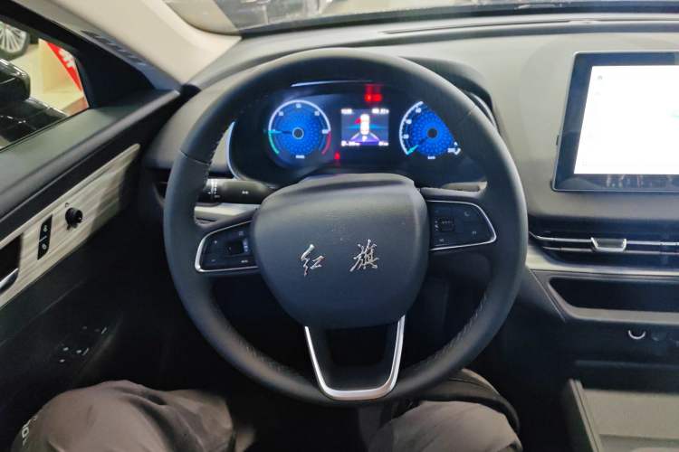 Used Hongqi E-QM5 2025 500km Range Commuter Version
